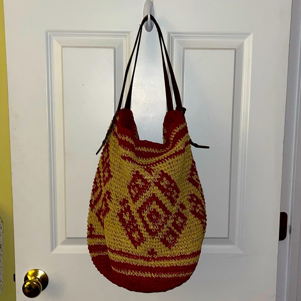 NWOT! Lucky Brand Red and beige woven shoulder bag